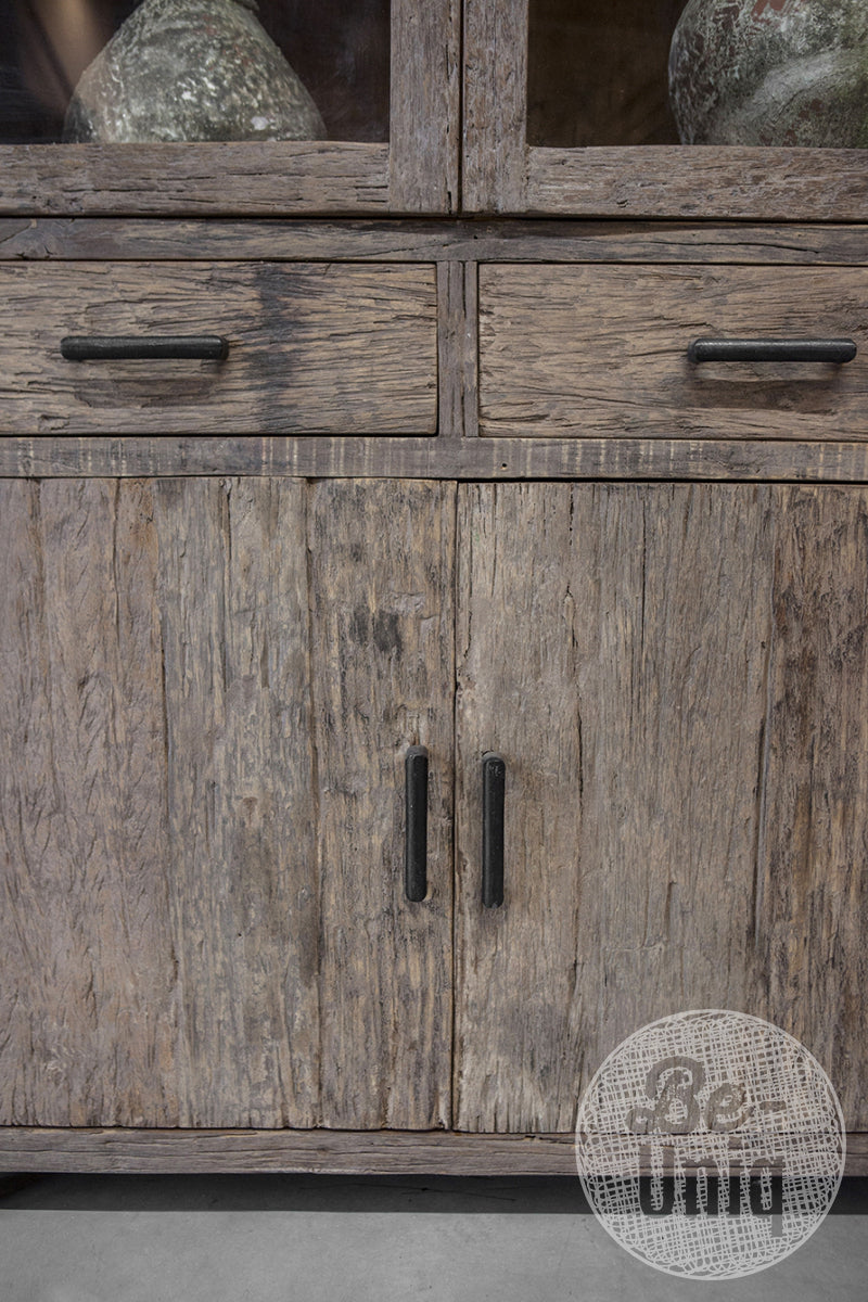 Vitrinekast oud hout Miami