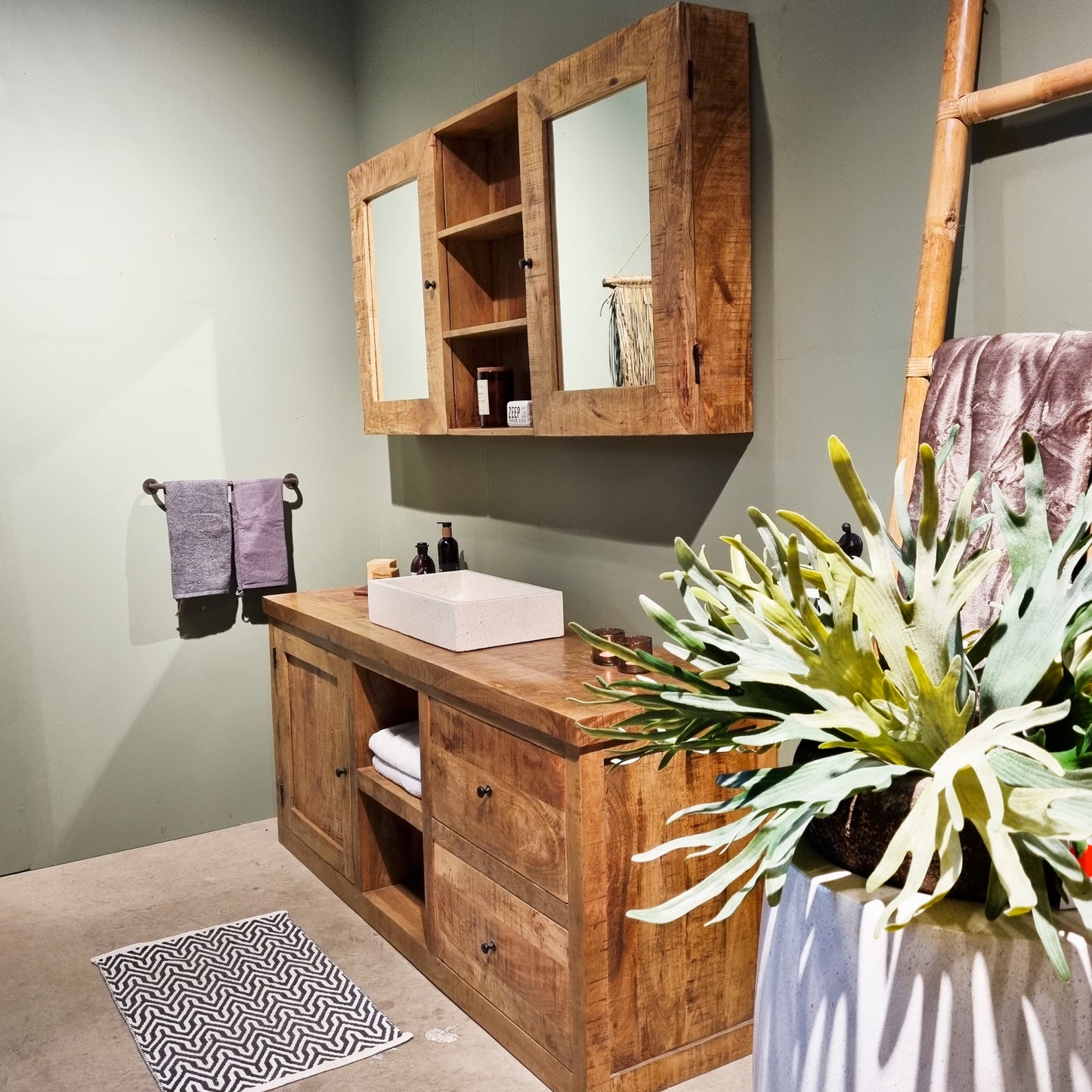 Badkamermeubel mangohout | Verkerke Living