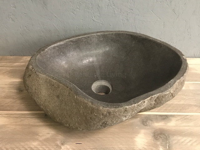 Waskom van riviersteen te koop