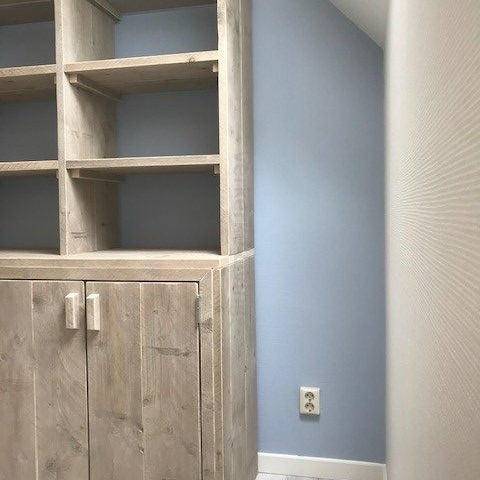 buffetkast van steigerhout op maat gemaakt door Verkerke Living