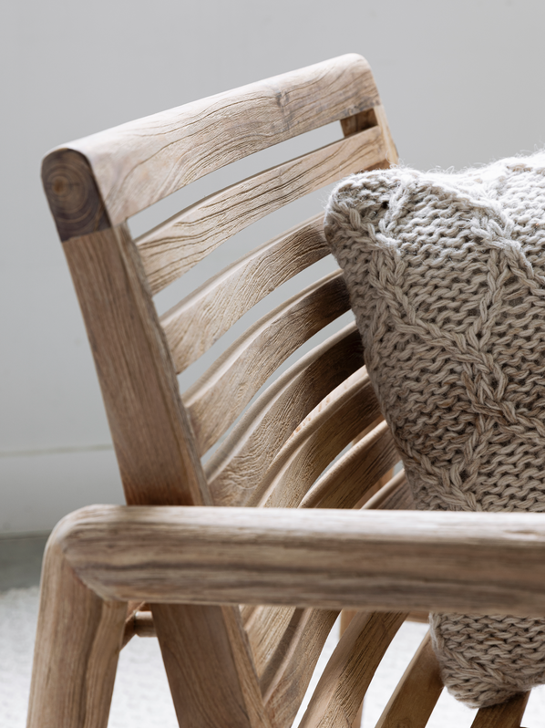 Must Living Fauteuil Ray | Houten Tuinmeubels close up