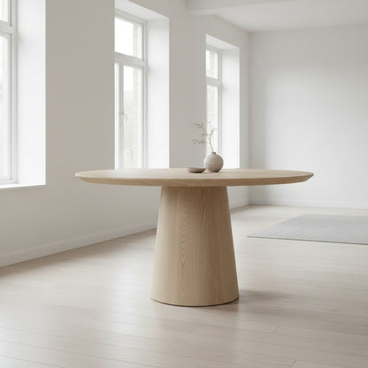 Ronde eiken eettafel met centraal onderstel