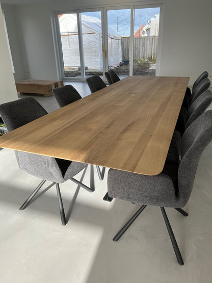 Tafel Oslo van Verkerke Living in woonsetting